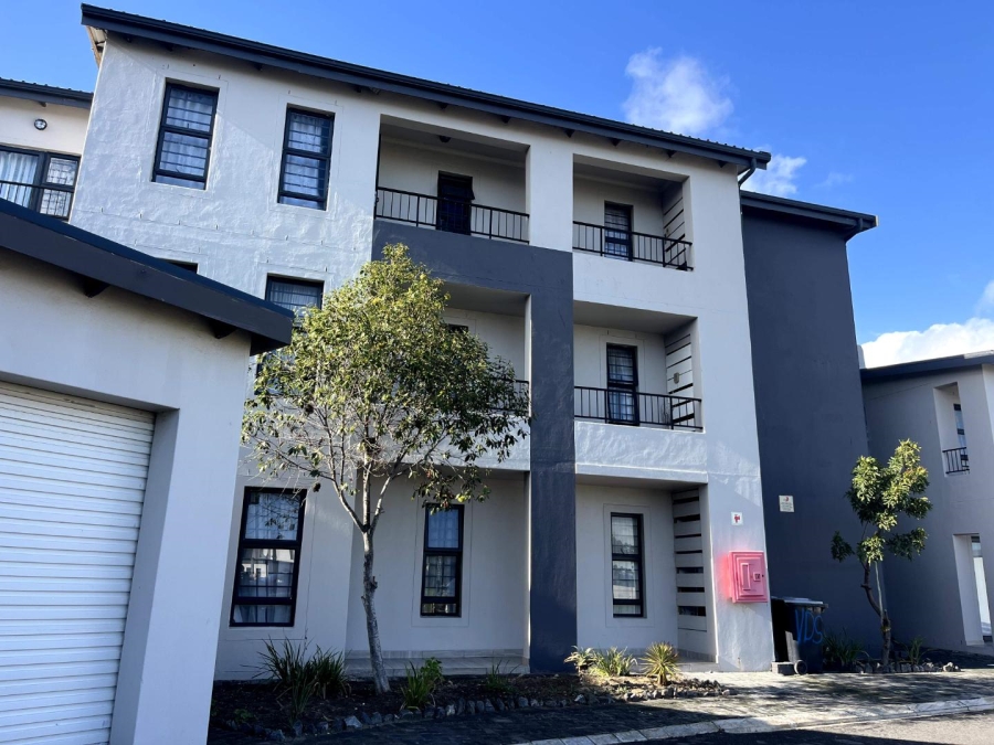 To Let 3 Bedroom Property for Rent in Parklands Western Cape